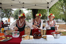 Джулюнският фестивал „Пъстра трапеза“ отново показа…